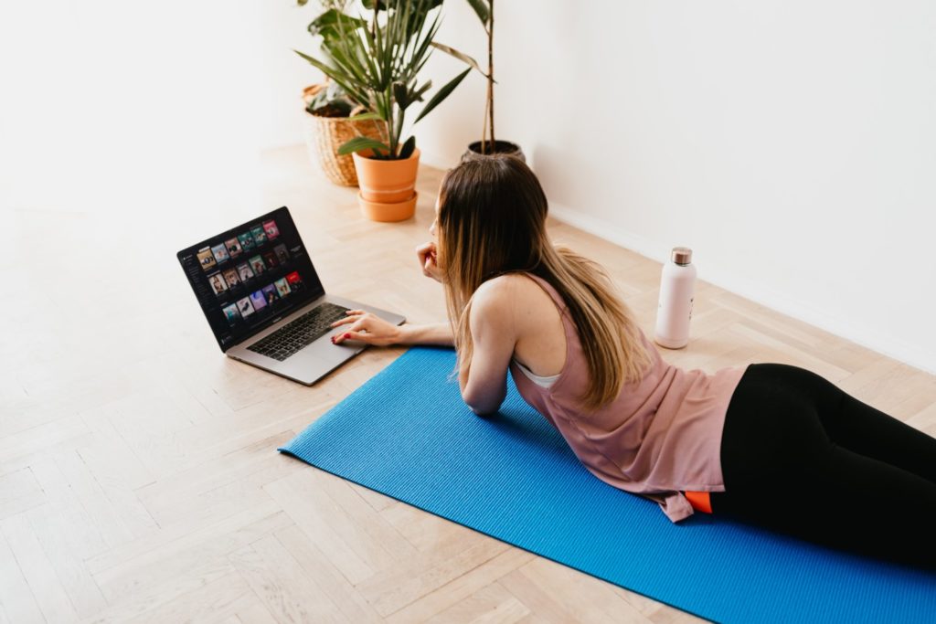 Girl choosing accessible activity on laptop